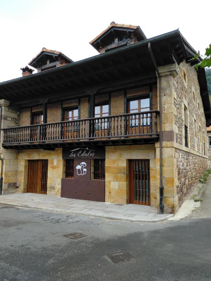Apartamentos Los Edules Treceño Kültér fotó