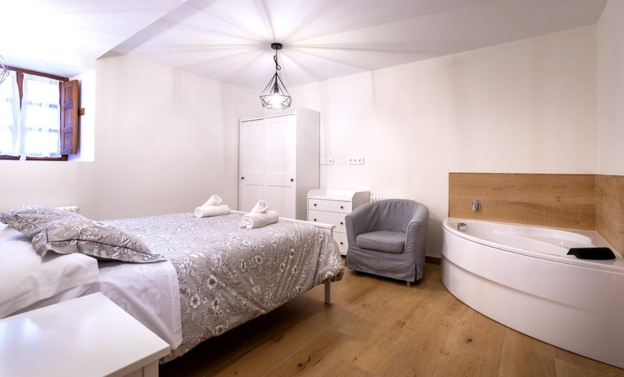 Apartamentos Los Edules Treceño Kültér fotó