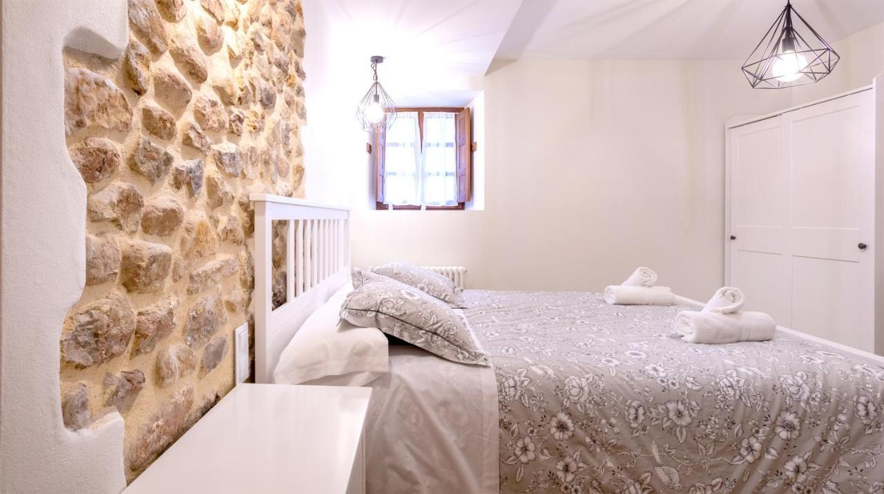 Apartamentos Los Edules Treceño Kültér fotó